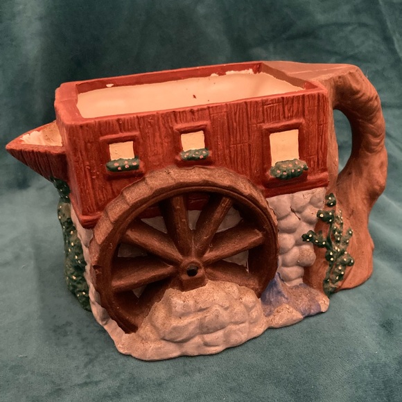 Vintage Cottage Tea Pot Decorative - Cottagecore - Picture 5 of 16